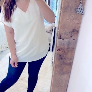 Zenana Outfitters ivory top size large